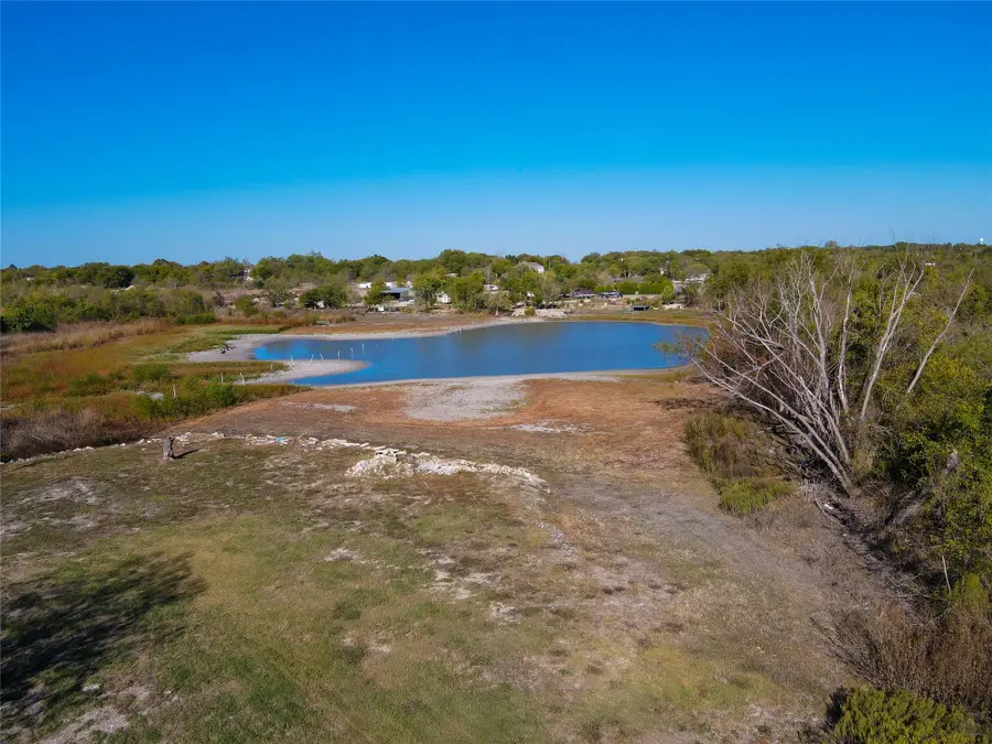 306 Cresthill Cswy, Kyle, TX 78640 - Image #2
