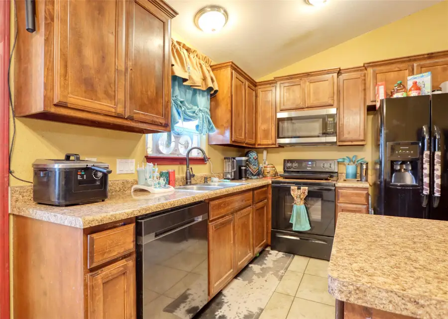 2465 County Road 314, Rockdale, TX 76567 - Image #2