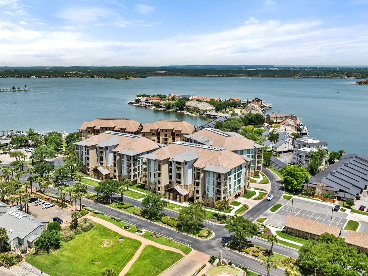 84 Island Dr #9402, Horseshoe Bay, TX 78657 - #1