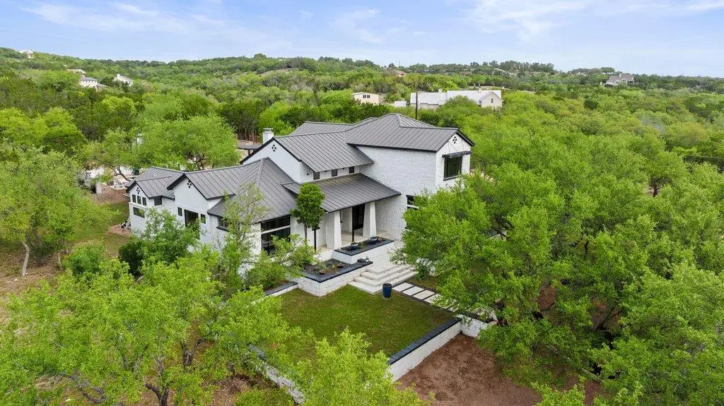 4018 Bee Creek Rd, Spicewood, TX 78669 - #1