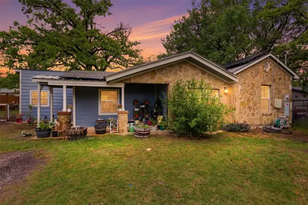 106 Zimmerman Ave, Bastrop, TX 78602