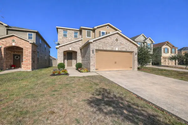 2095 Shire Mdws, New Braunfels, TX 78130
