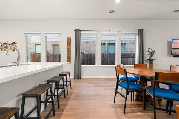 138 Reef Band Dr, Kyle, TX 78640