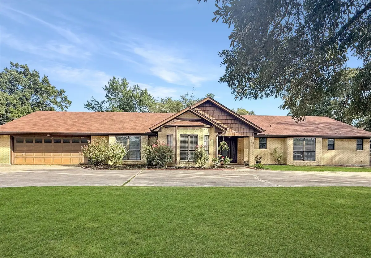 133 Champions Dr, Rockdale, TX 76567 - #1