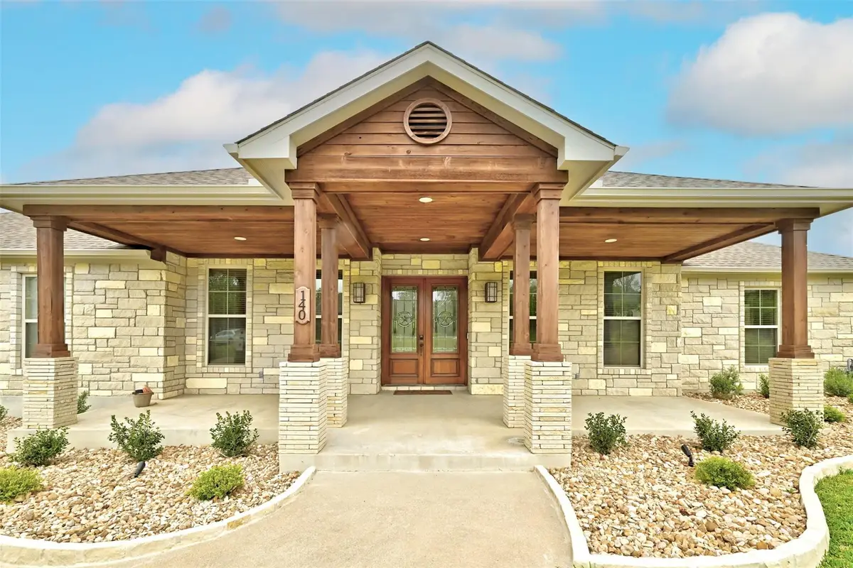 140 Winchester Rd, Bastrop, TX 78602 - #1