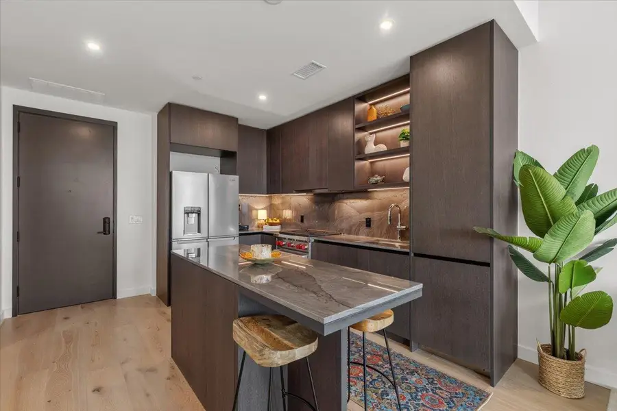 610 Davis St #1909, Austin, TX 78701 - #2
