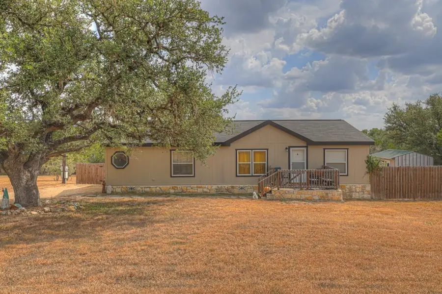 859 Morningwood Dr, San Marcos, TX 78666 - Image #2