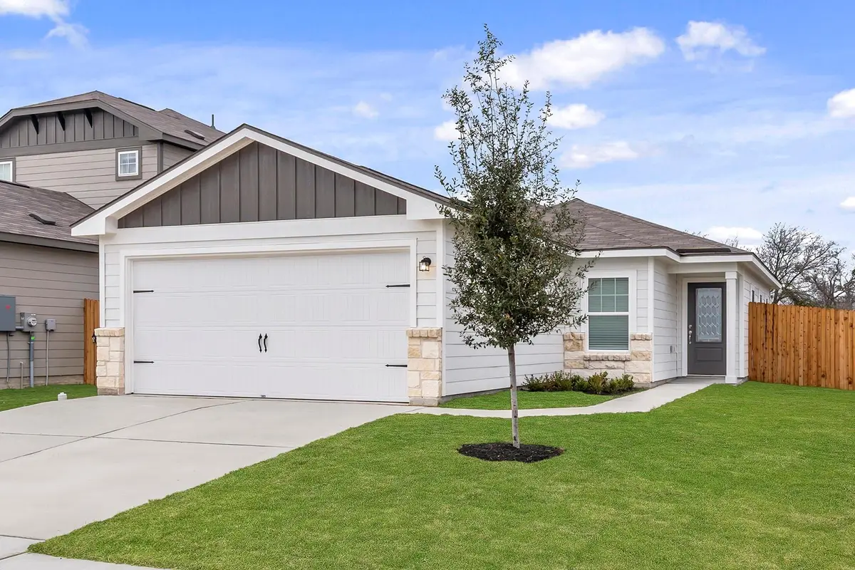 129 Paradise Canyon Dr, Jarrell, TX 76537 - #1
