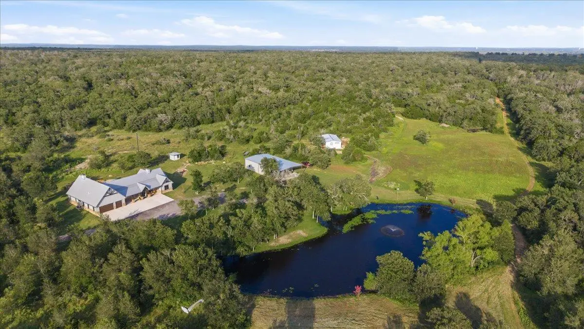 175 Wilson Rd, Elgin, TX 78621 - #1