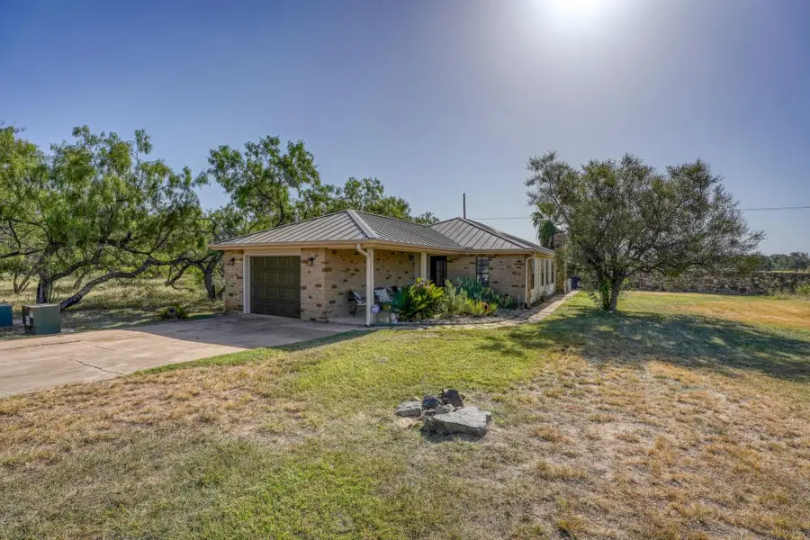 603 Sun Ray, Horseshoe Bay, TX 78657 - Image #2