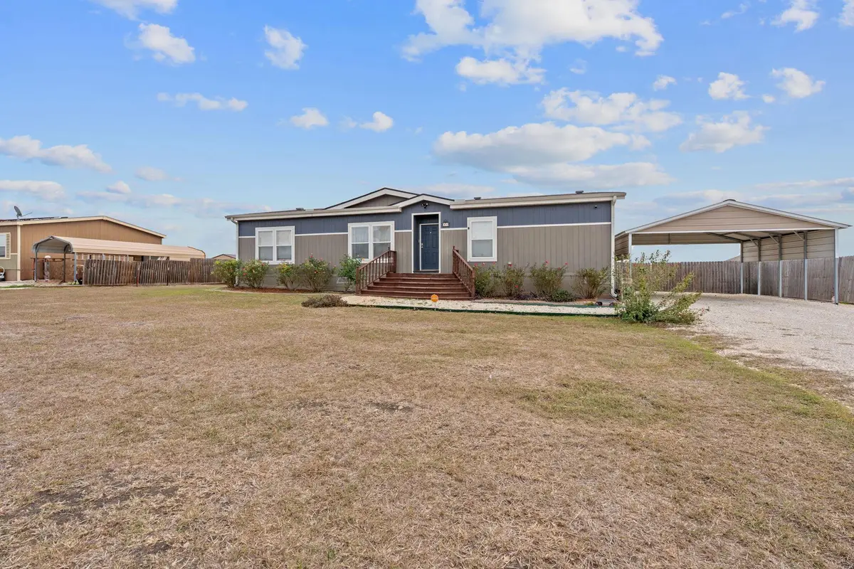371 Lippe Ln, Niederwald, TX 78640 - #1