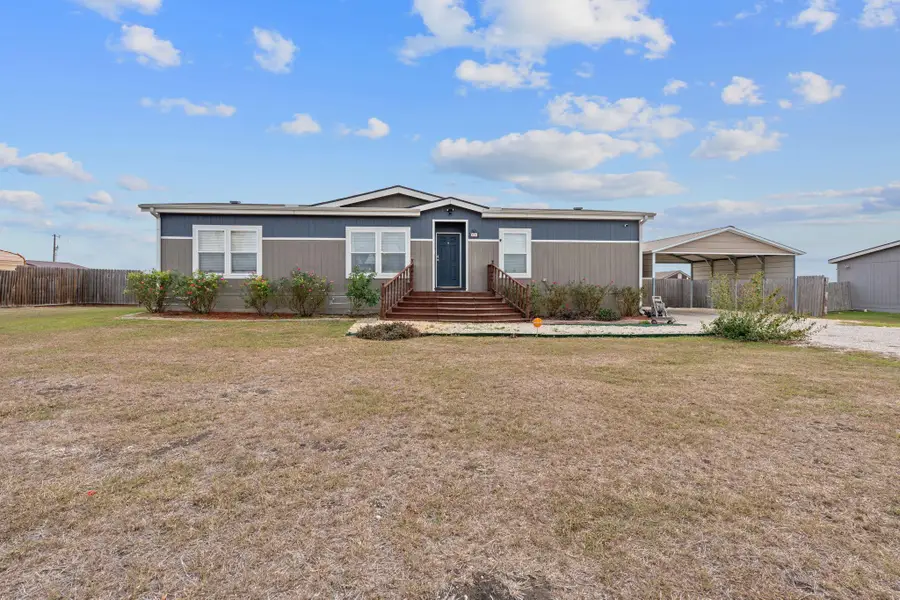371 Lippe Ln, Niederwald, TX 78640 - #2