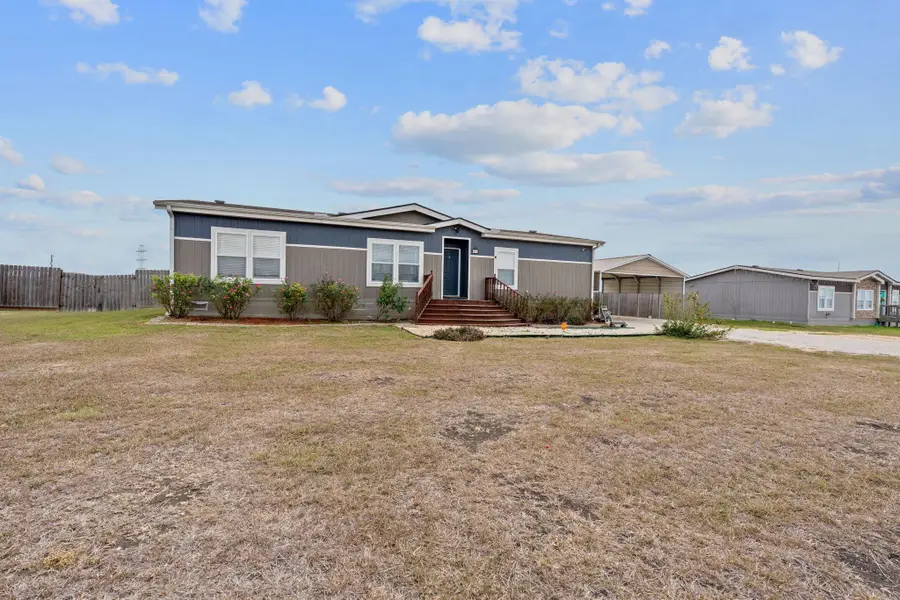 371 Lippe Ln, Niederwald, TX 78640 - #3
