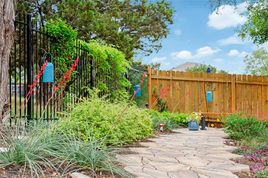 7425 Pace Ravine Dr, Lago Vista, TX 78645 - #2