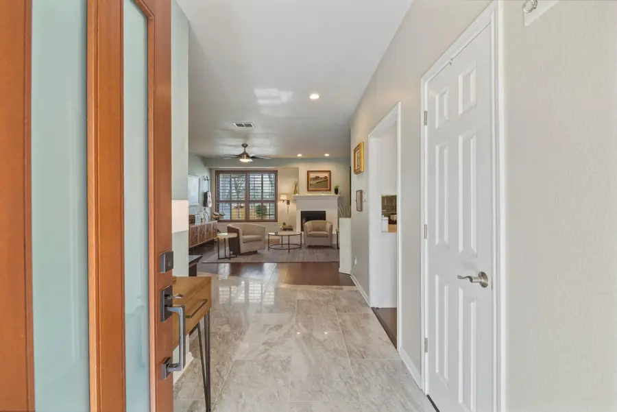 2004 Mimosa Trl, Round Rock, TX 78664 - Image #2