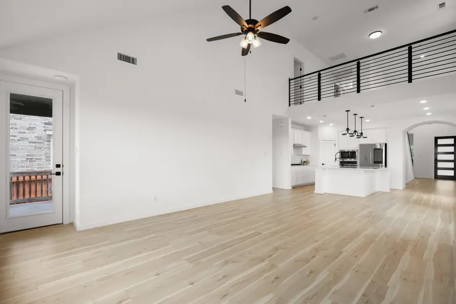 8009 Copper Prairie Bnd, Lago Vista, TX 78645 - #3