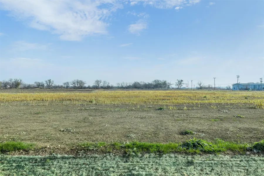 536 Northwest River Rd, Martindale, TX 78655 - #3