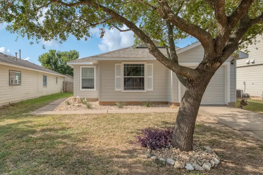 17813 Honey Locust Ln, Elgin, TX 78621 - #2