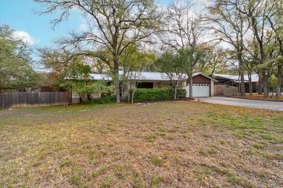 12501 Shady Acres Dr, Buda, TX 78610 - Image #3