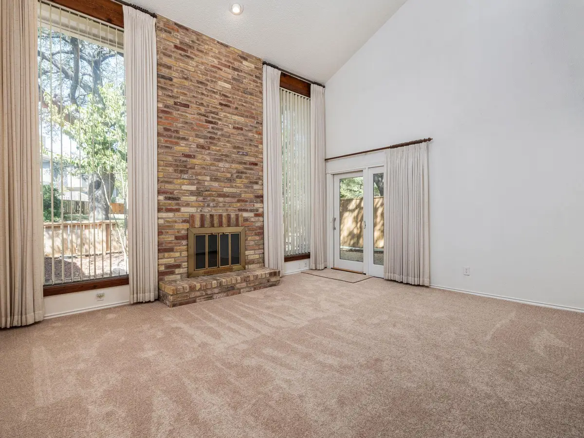 8216 Summer Side Dr, Austin, TX 78759 - #1