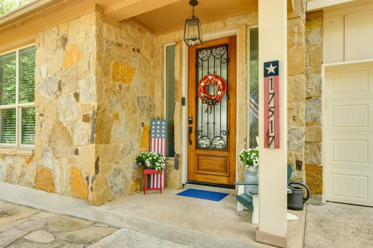 17517 Panorama Dr, Dripping Springs, TX 78620 - #1