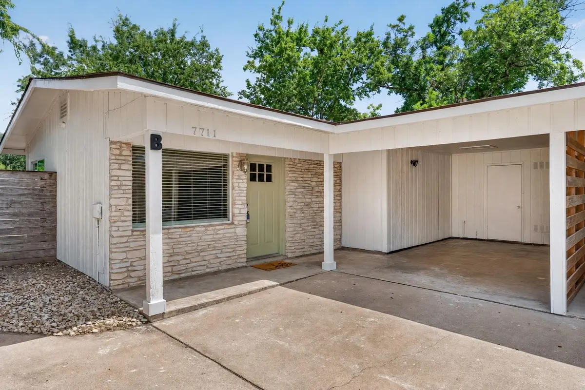 7711 Watson St #B, Austin, TX 78757 - #1