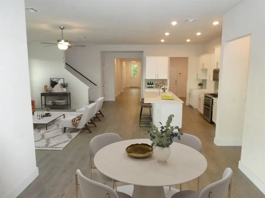 8201 Greyhawk Cv, Austin, TX 78744 - #3