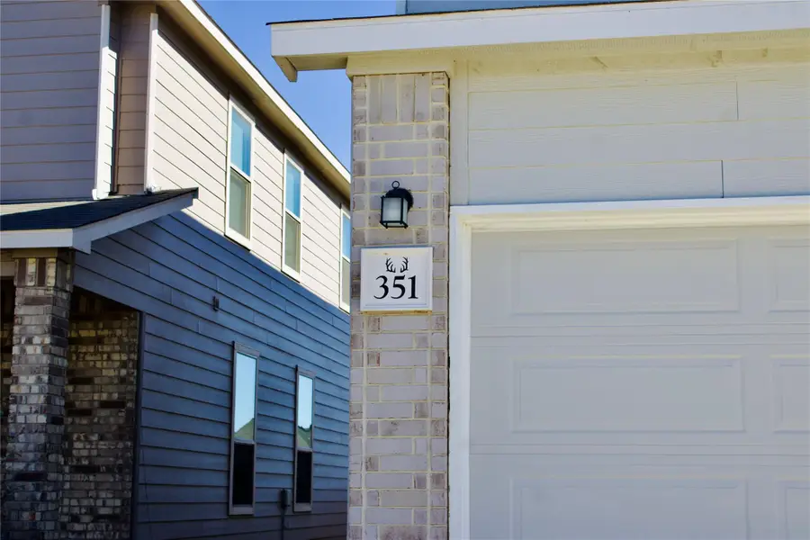 351 Blacktail Dr, New Braunfels, TX 78130 - Image #3