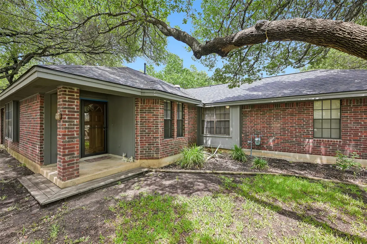 606 Prize Oaks Dr, Cedar Park, TX 78613 - #1