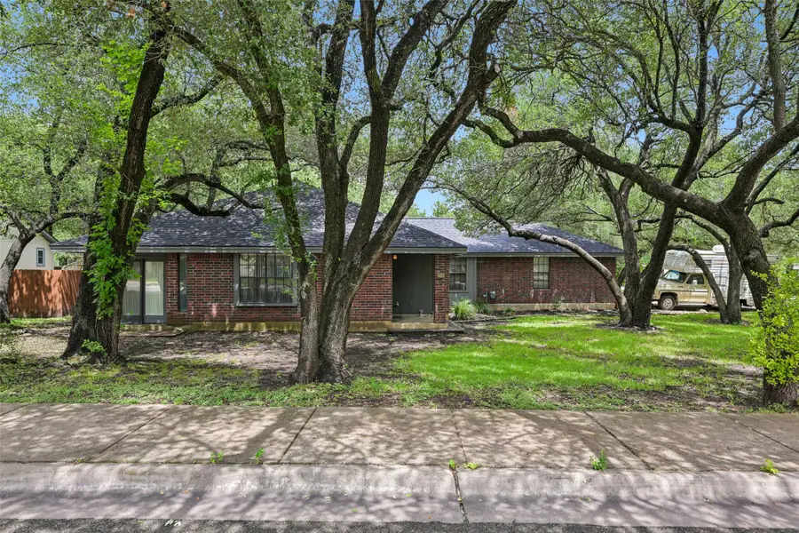 606 Prize Oaks Dr, Cedar Park, TX 78613 - #2