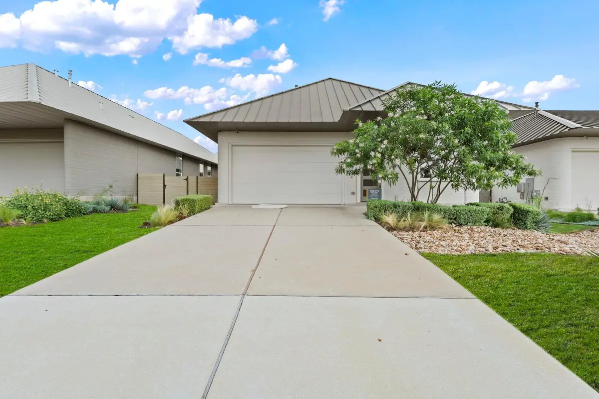 117 Rough Creek Rd, Georgetown, TX 78628 - #1