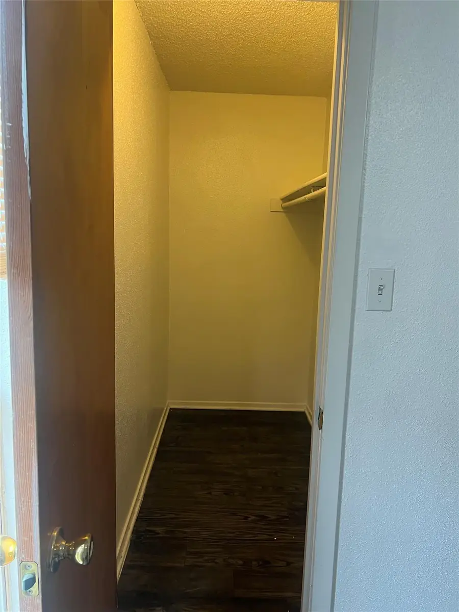2803 Hemphill Park #B-110, Austin, TX 78705 - #3