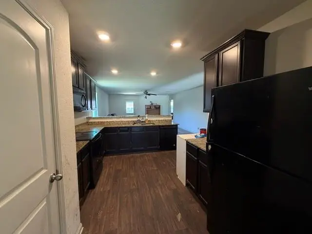 124 Niven Path, Jarrell, TX 76537 - #3