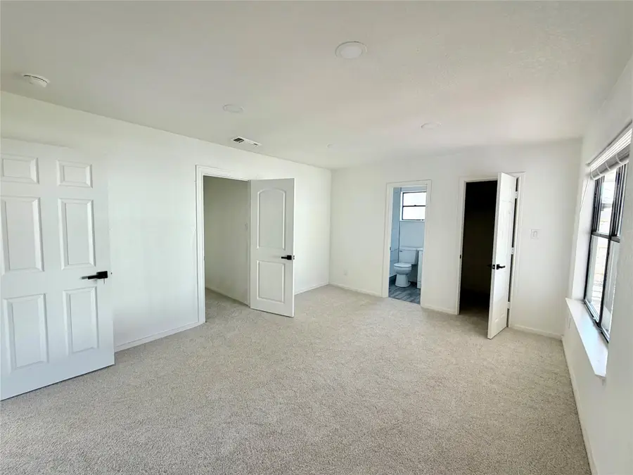 1504 Parkview Ln, San Marcos, TX 78666 - #3