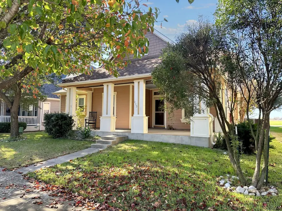 213 Newberry Trl, San Marcos, TX 78666 - Image #2