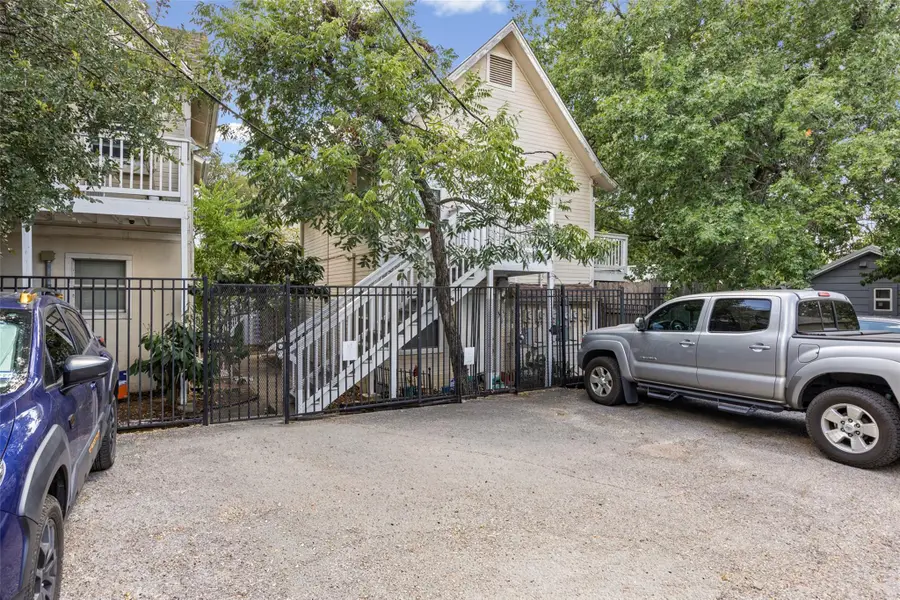 1110 W 22nd St #12, Austin, TX 78705 - #2