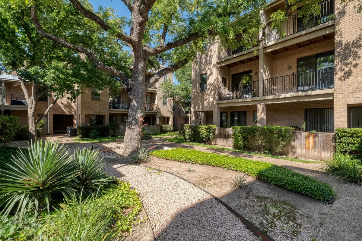611 E 45th St #19, Austin, TX 78751 - #1