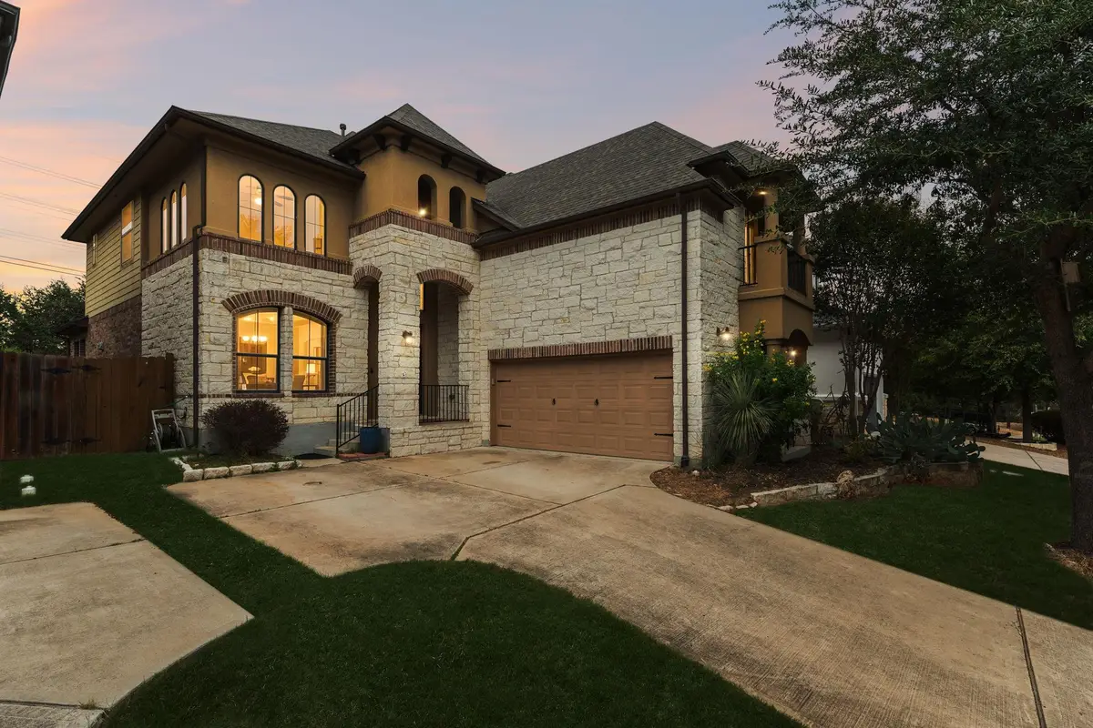 205 E Adelanta Pl, Round Rock, TX 78681 - #1