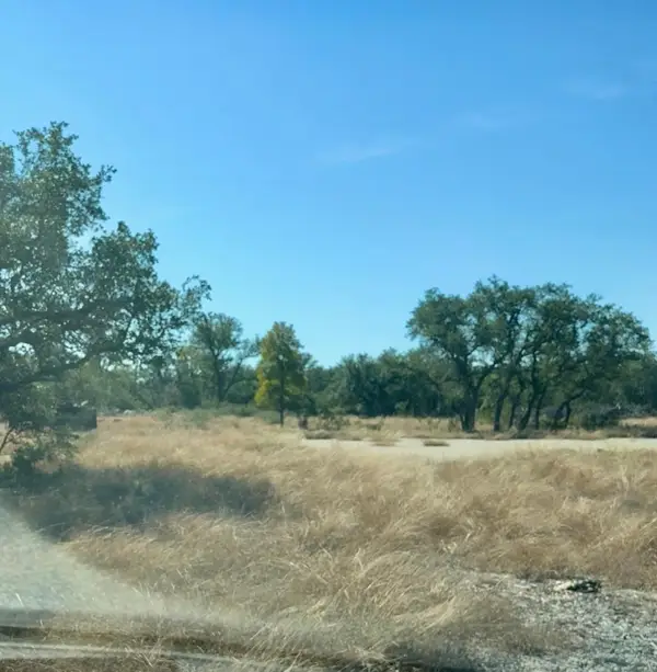 107 Oak Meadow Trl, Spicewood, TX 78669