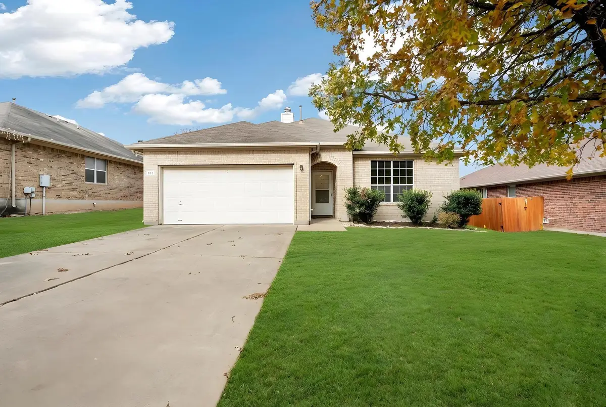 144 Oxford Dr, Kyle, TX 78640 - Image #1