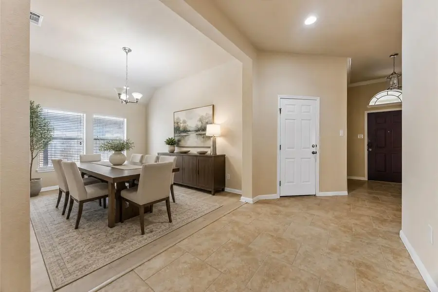 714 Edwards Walk Dr, Cedar Park, TX 78613 - #2