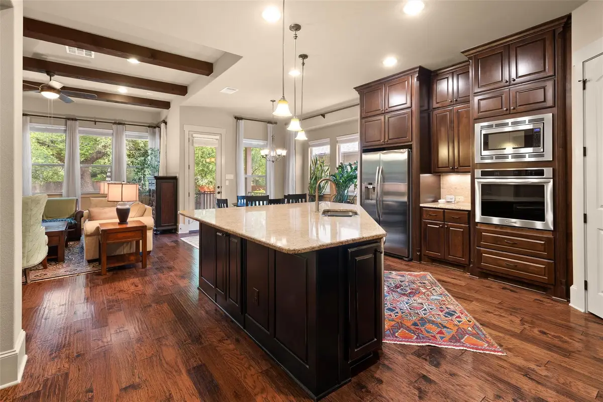 8512 Etienne Cv, Austin, TX 78759 - #1