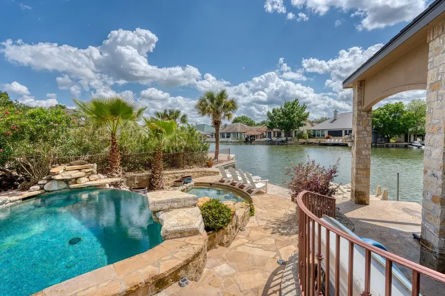 59 Applehead Island Dr, Horseshoe Bay, TX 78657 - #2