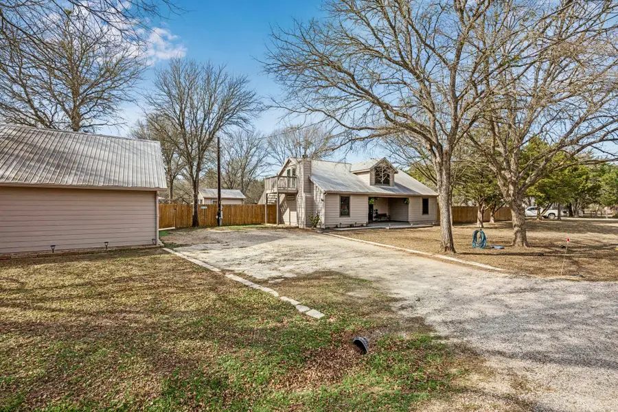 114 Upola Ct, Bastrop, TX 78602 - #2
