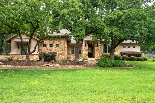216 Independence Dr, Georgetown, TX 78633