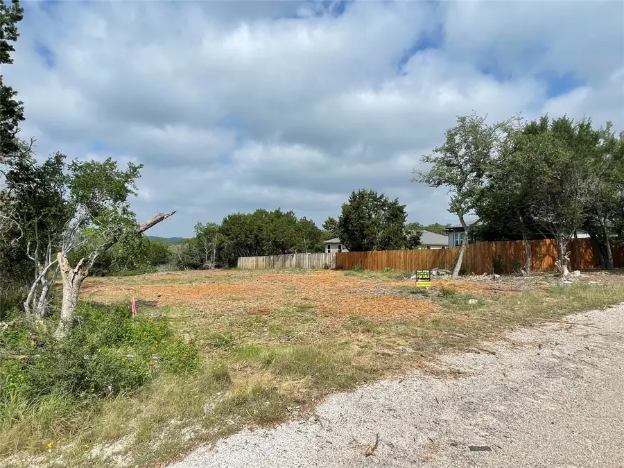 21709 Oregon Ln, Lago Vista, TX 78645 - Image #2