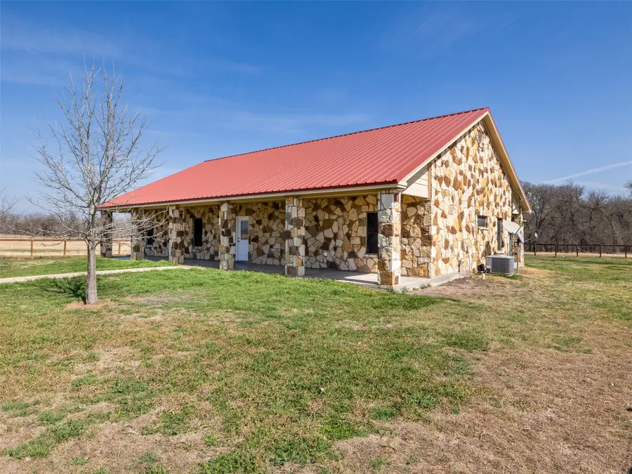 2610 Fm 3061, Thorndale, TX 76577 - #3
