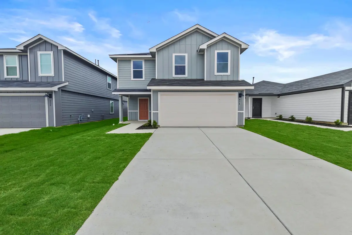 172 Surrey Oaks, Maxwell, TX 78656 - #1
