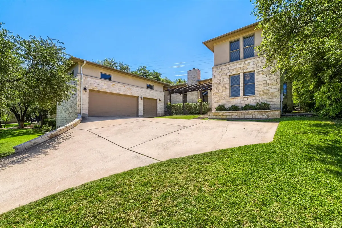 220 Clubhouse Dr, Lakeway, TX 78734 - #1