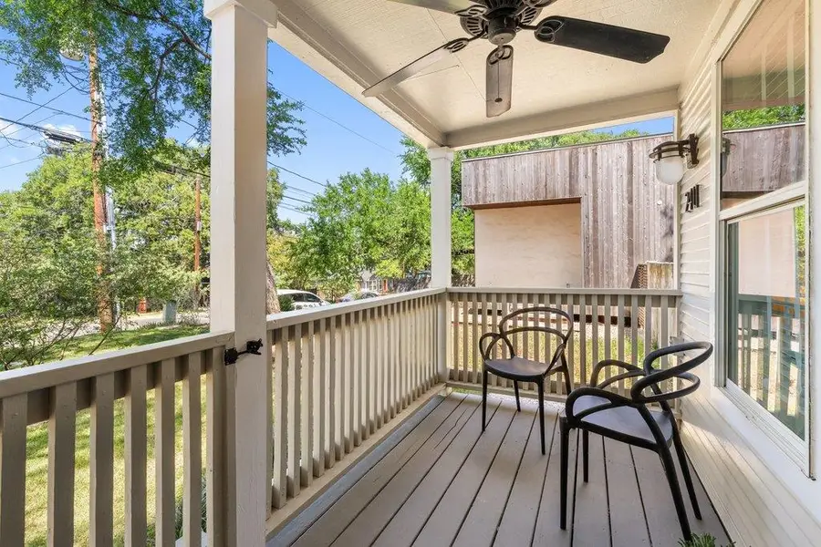 2411 E 10th St, Austin, TX 78702 - #2